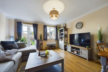 2 bedroom terraced house to rent - Photo 3