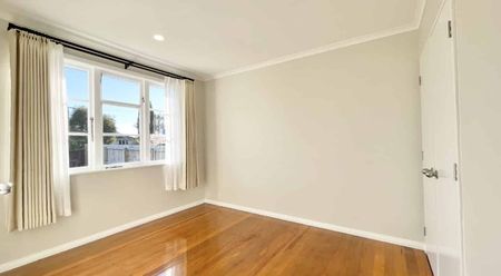 719 Te Atatu Road, Te Atatu Peninsula - Photo 5
