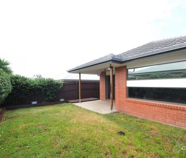 Low Maintenance Home - Photo 2