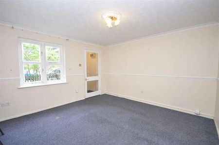 Wallers Close, Dagenham, RM9 - Photo 5