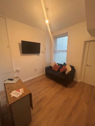 37 Barry Street, **student Property**, Derry, BT48 7PJ - Photo 1