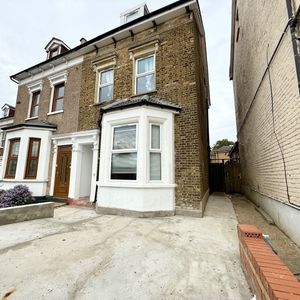 Studio Flat, Beulah Road, CR7 - Photo 3