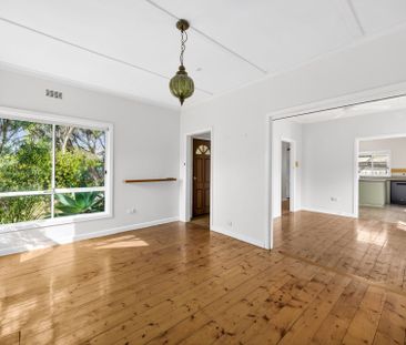 Charming 2-Bed Home in the Heart of Thomson - Photo 2