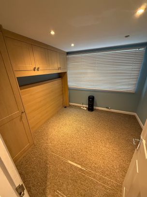 Room in a Shared Flat, Cricklewood Lane, NW2 - Photo 1