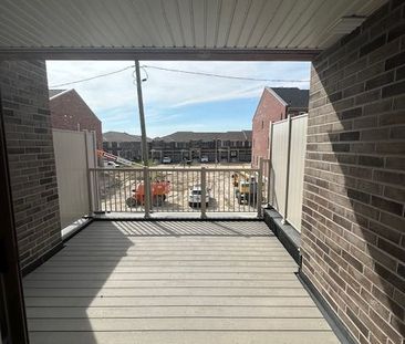 For Lease - 2918 Whites Road, Pickering, Ontario - Photo 1