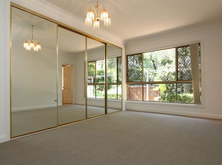 Large Four-Bedroom Apartment with Water Views - Photo 5