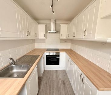 2 bedroom bungalow to rent - Photo 1