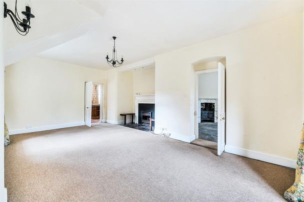 Buckshaw House, Holwell, Sherborne, DT9, Sherborne - Photo 1