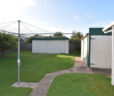 Charming Family Home in Prime Newtown Location! - Photo 4