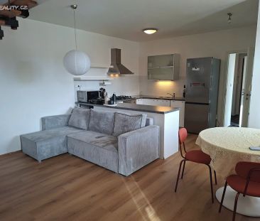 Pronájem bytu 2+kk 66 m² - Photo 4