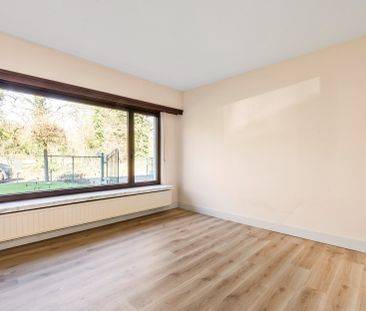 Vrijstaande woning met 3 à 4 slaapkamers midden in de natuur! - Foto 4