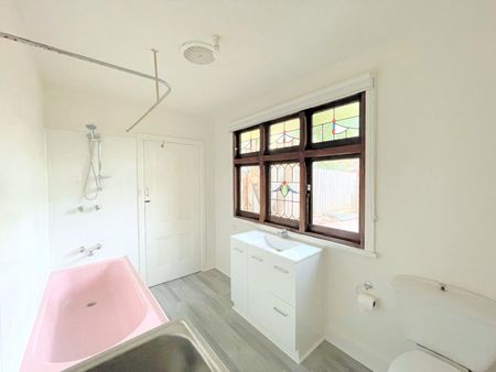 2 Ivan Street, Fitzroy North VIC 3068 - Photo 3