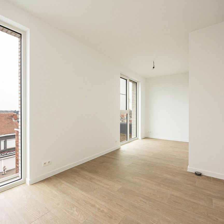 ENERGIEZUINIGE PENTHOUSE MET 2 RUIME TERRASSEN - Photo 1
