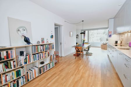 Moderne 4.5-Zimmer-Wohnung mit Loggia in Luzern - Photo 5