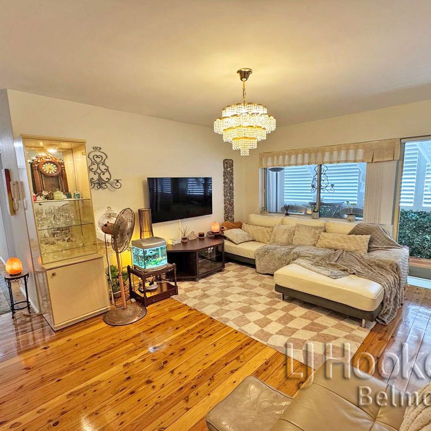 FULLY FURNISHED TWO BEDROOM UNIT IN THE HEART OF BELMORE! - Photo 1