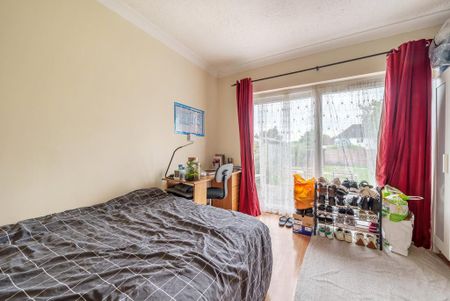 6 bedroom semi-detached house to rent - Photo 5