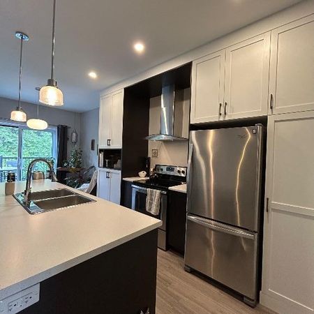 Maison de ville 6 1/2 à louer - Photo 3