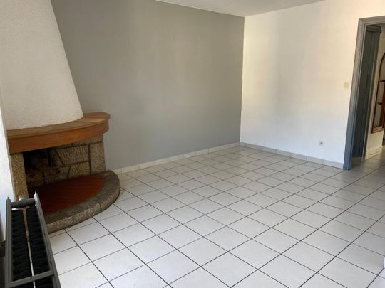 Location Appartement 4 pièces 74m² VALS LES BAINS 07600 - Photo 1