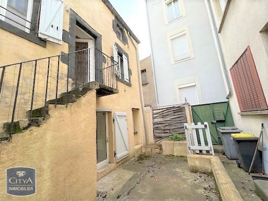 Location Maison 4 pièces 73m² CHAMALIERES 63400 - Photo 1