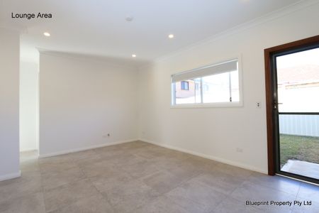 7A Meadows Street, Merrylands NSW 2160 - House For Rent | Domain - Photo 3