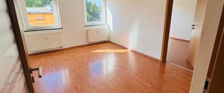 3-Raumwohnung im sanierten Altbau ab sofort verfügbar - Foto 1