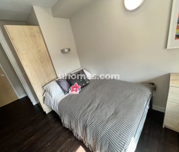 Silver En Suite - Photo 1