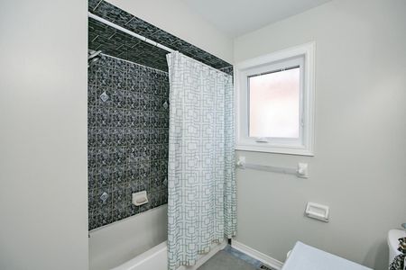 For Lease - 75 Letty Avenue Unit# Upper, Brampton, Ontario - Photo 5