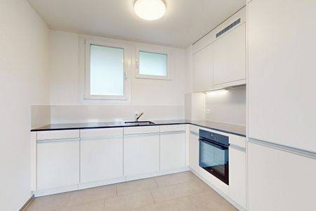 Exclusive move-in offer + rent without deposit - Photo 3