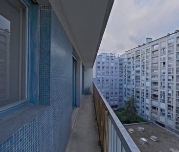 Location Appartement 2 pièces 45m² PARIS 15ème - Photo 6