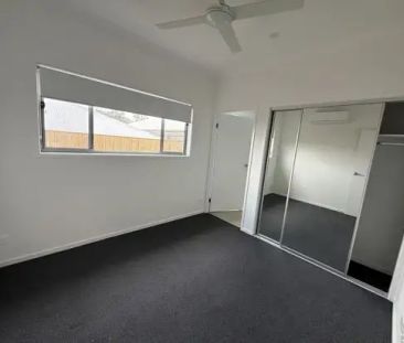 “MODERN, LOW-MAINTENANCE LIVING IN A PRIME LOCATION” - Photo 3