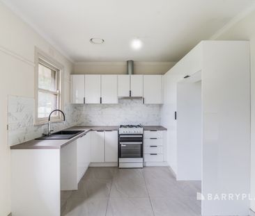 Comfortable Living in a Convenient Location - Photo 4