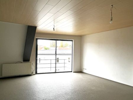 Gezellig appartement met carport, lift en 2 terassen - Photo 2