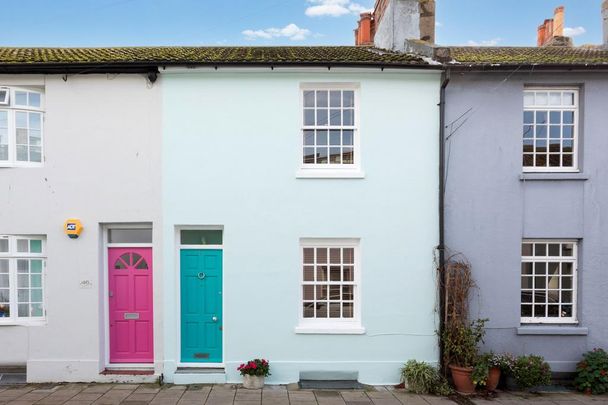 3 bedroom terraced house to rent - Photo 1