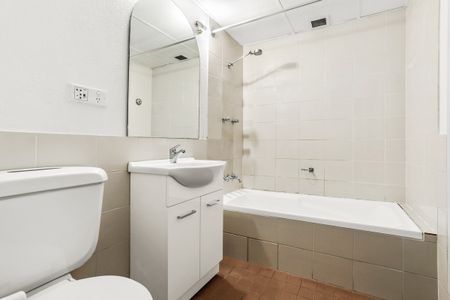 505/19-33 Bayswater Road, Potts Point NSW 2011 - Apartment For Rent | Domain - Photo 3