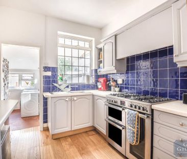 3 bedroom semi-detached house to rent - Photo 6