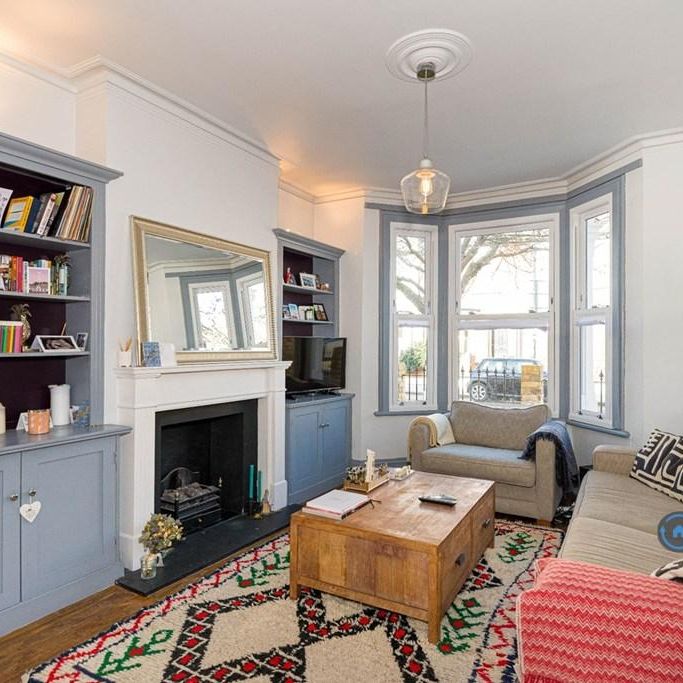 4 bedroom terraced house to rent - Photo 1