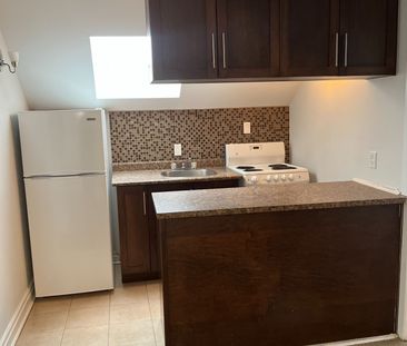 For Lease - 440 Avenue Road Unit# 3rd Floor, Toronto, Ontario - Photo 2