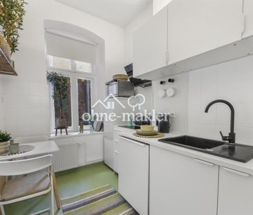 Voll möblierte 2-Zimmer-Altbauwohnung in Berlin Mitte - Photo 3