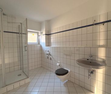 Komfortable 2-Zimmer-Wohnung mit Balkon - Foto 1