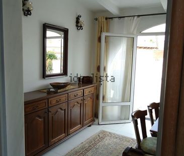 Alquiler de chalet adosado en Avenida Caballos, 30 b - Photo 2