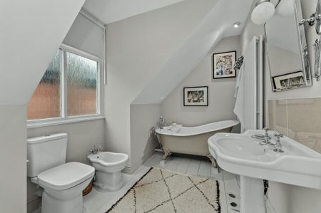 5 bedroom semi-detached house to rent - Photo 3
