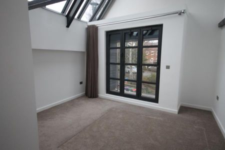 Horsehay Court, Horsehay - £975 pcm - Photo 3