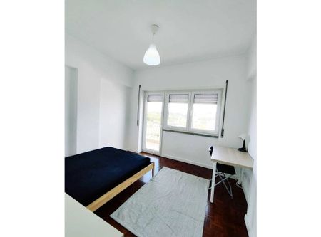 Praceta Gomercindo Carvalho, Almada, Setúbal Municipality 2805-155 - Photo 4