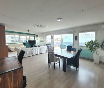 LOCATION PAU - UNIVERSITE: Appartement T5 de 166 m² avec terrasse, garage et 3 places de parking - Photo 1