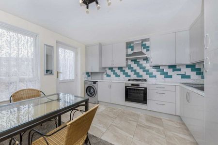 Flanders Crescent, Tooting, SW17 - Photo 4