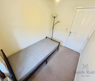 5 bedroom terraced house to rent - Photo 2