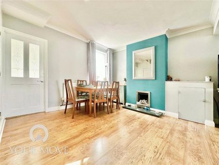 3 bedroom end of terrace house to rent - Photo 3