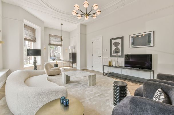 Appartement te huur: Groot Hertoginnelaan 1 2517 EA Den Haag - Photo 1