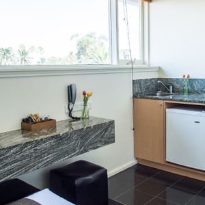 65 Acland Street ST KILDA - Photo 2