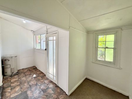 29 Lewis Street, Islington - Photo 3